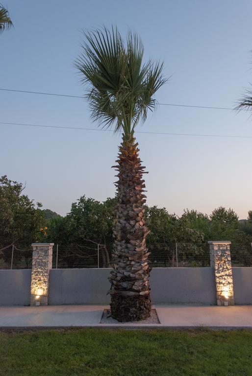 פליראקי Vergina Sun מראה חיצוני תמונה